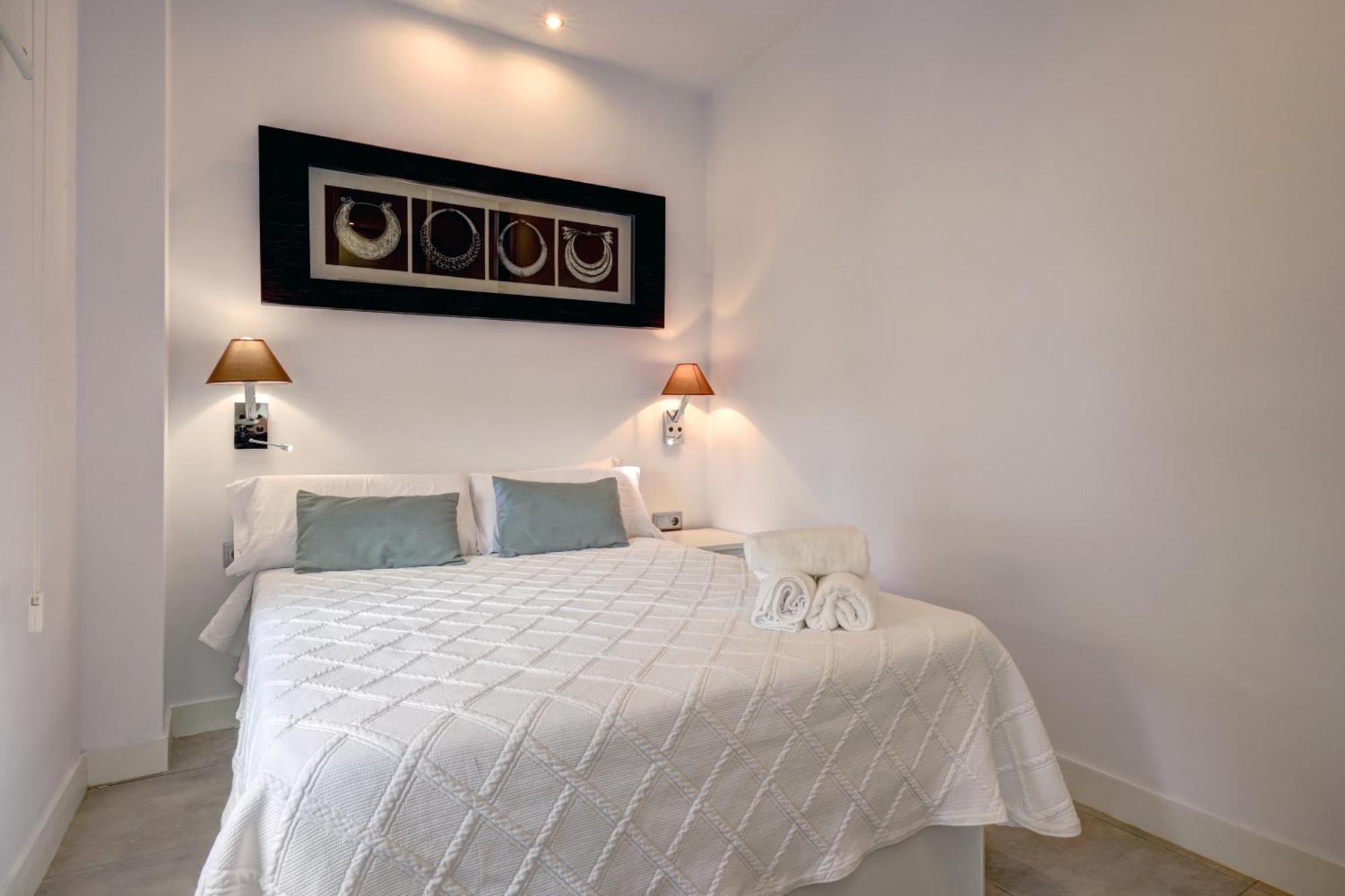 Apartamentos Con Vistas Y Terraza En Марбелья Экстерьер фото